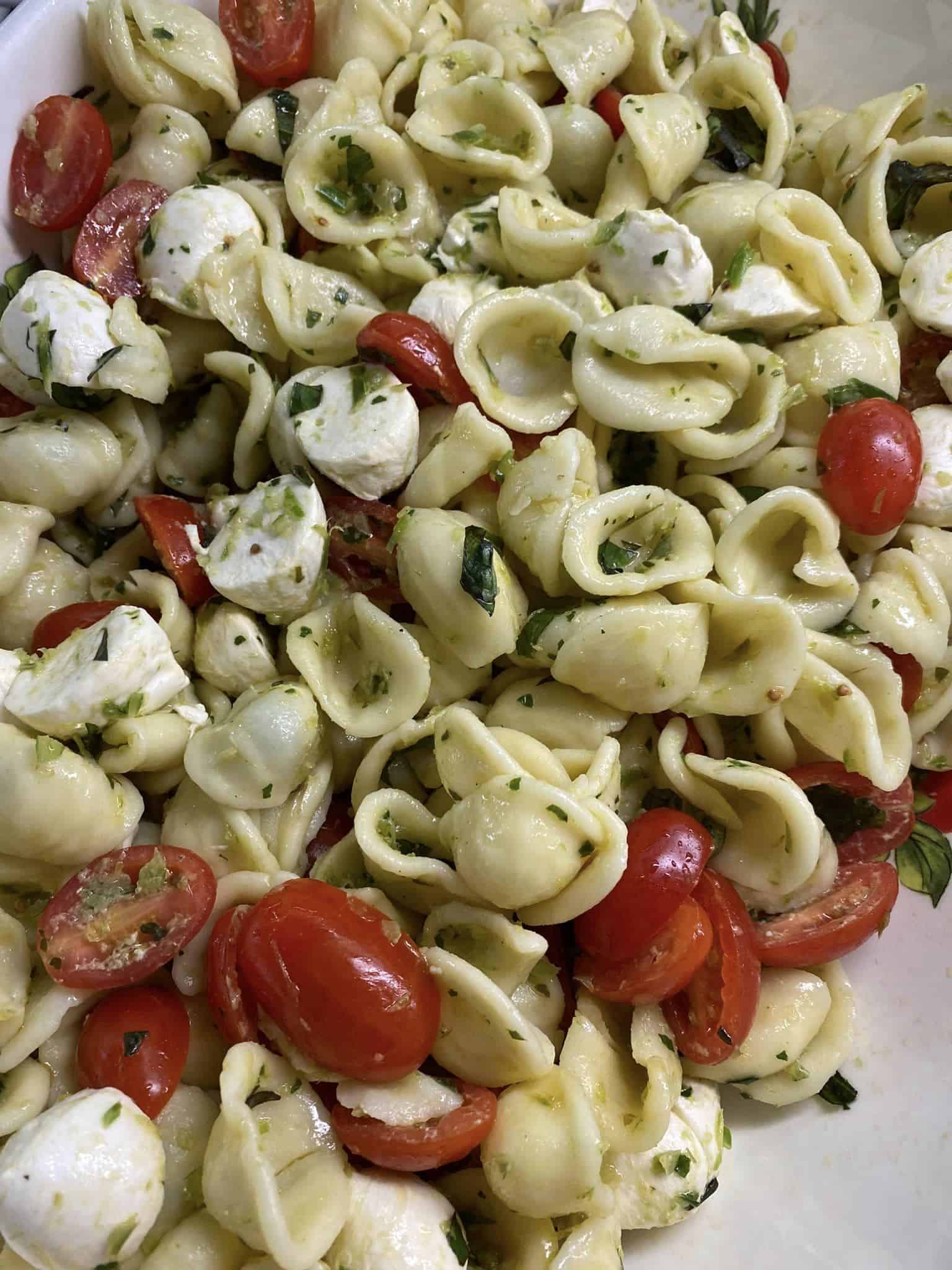 Al Duccis - Pasta with Mozarella and Tomatoes