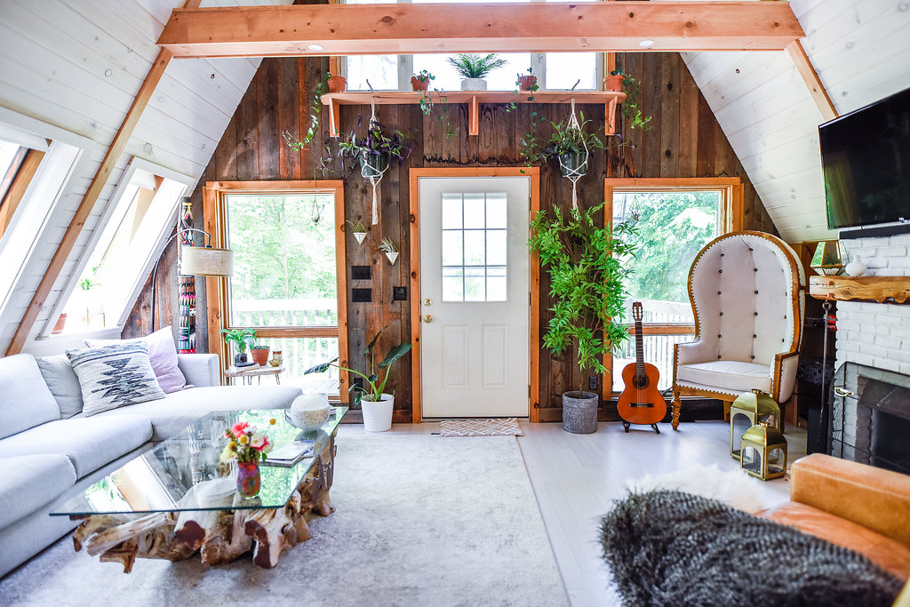 LUVLENS_COMMERCIAL_386GOLDBROOKCIRCLE-28 copy.jpg