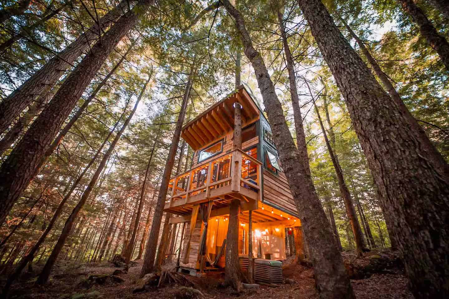 Stone City Treehouse &ndash; Cozy Streamside Escape in Hardwick, VT bec15006-6714-486c-8997-dbe409d176f3