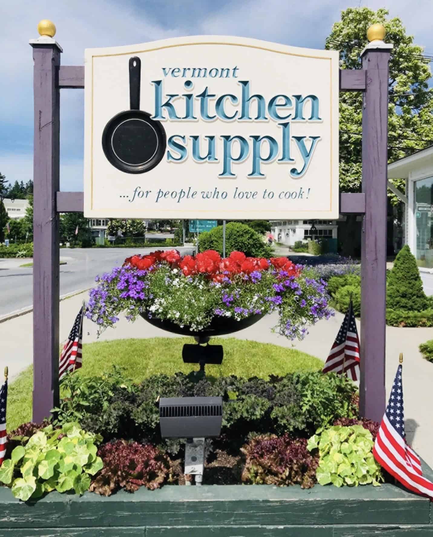 Vermont Kitchen Supply Exterior Sunny Sign