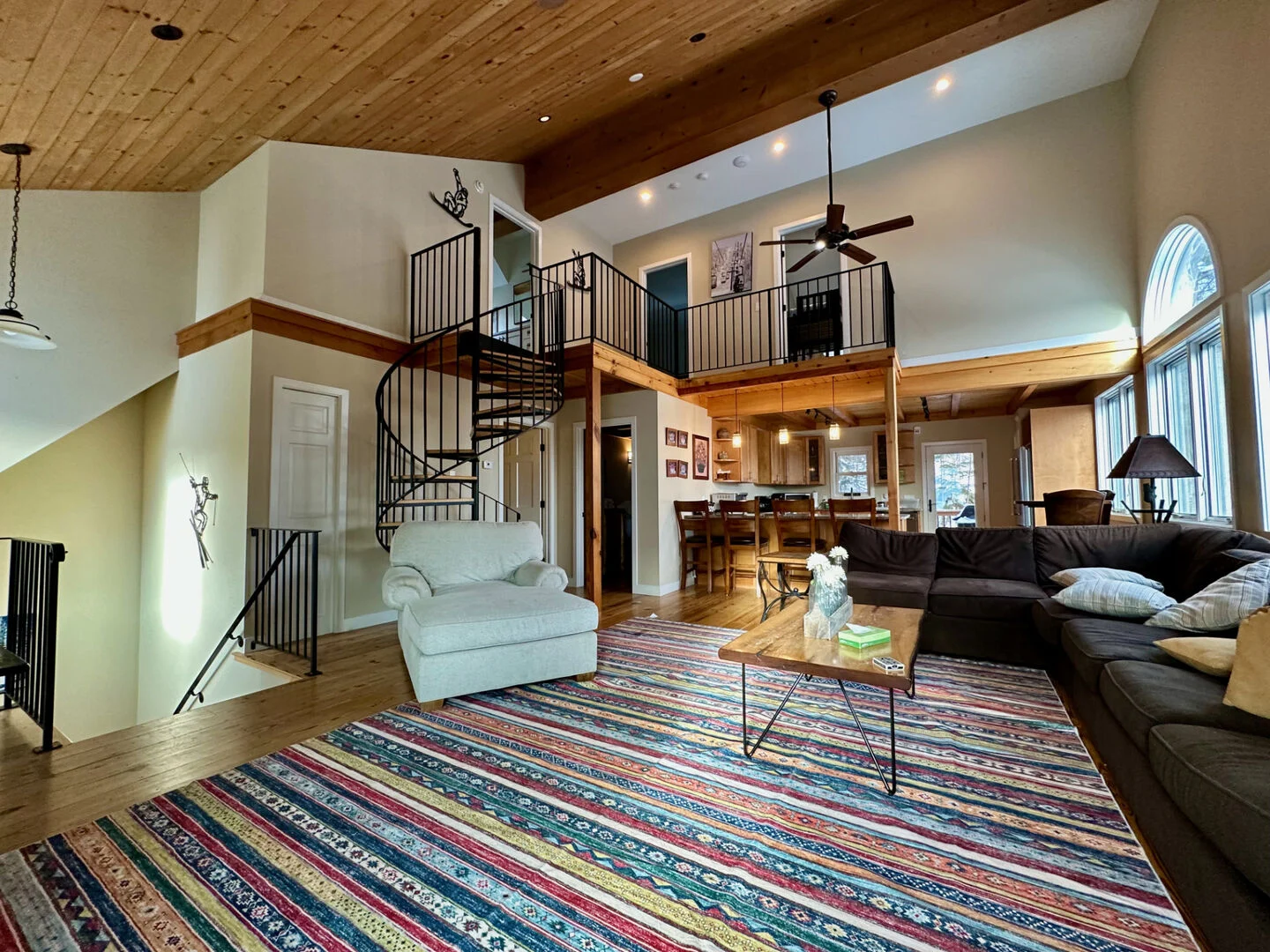 Apartment at Slopeside Estate Killington, VT (Ski On/Off)