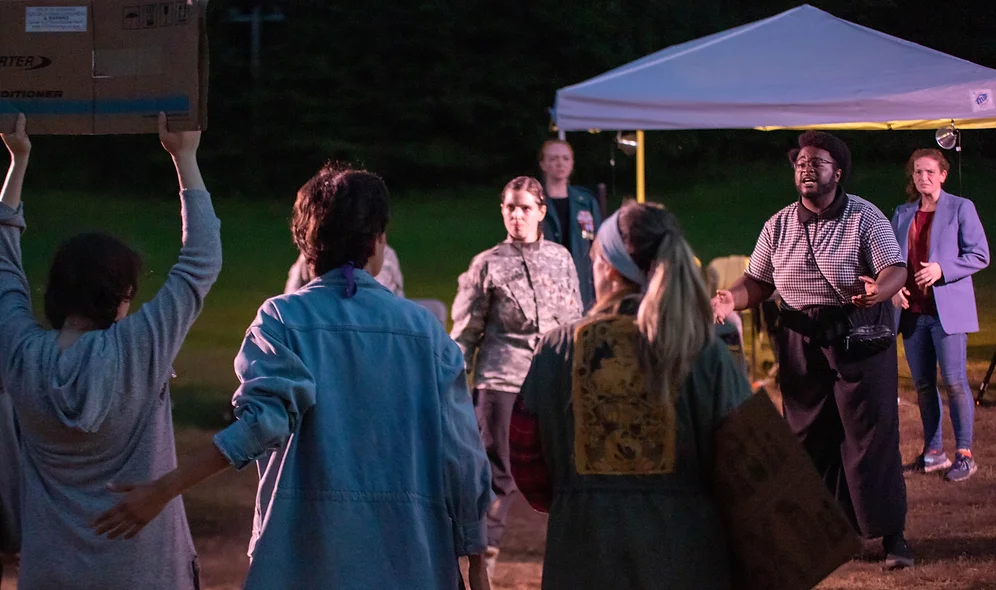 Shakespeare in the Woods 01